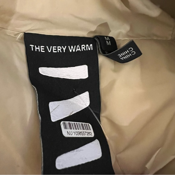 The Very Warm Mainline Printed Oversized Puffer Jacket Coat in Green - Picture 11 of 11